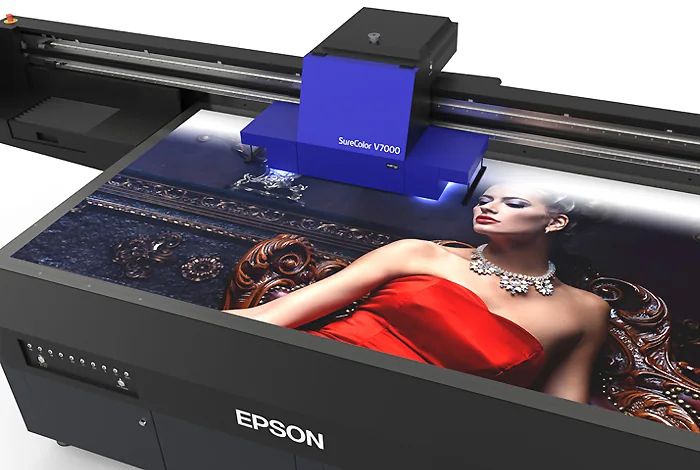 מדפסת UV
EPSON SURECOLOR 700